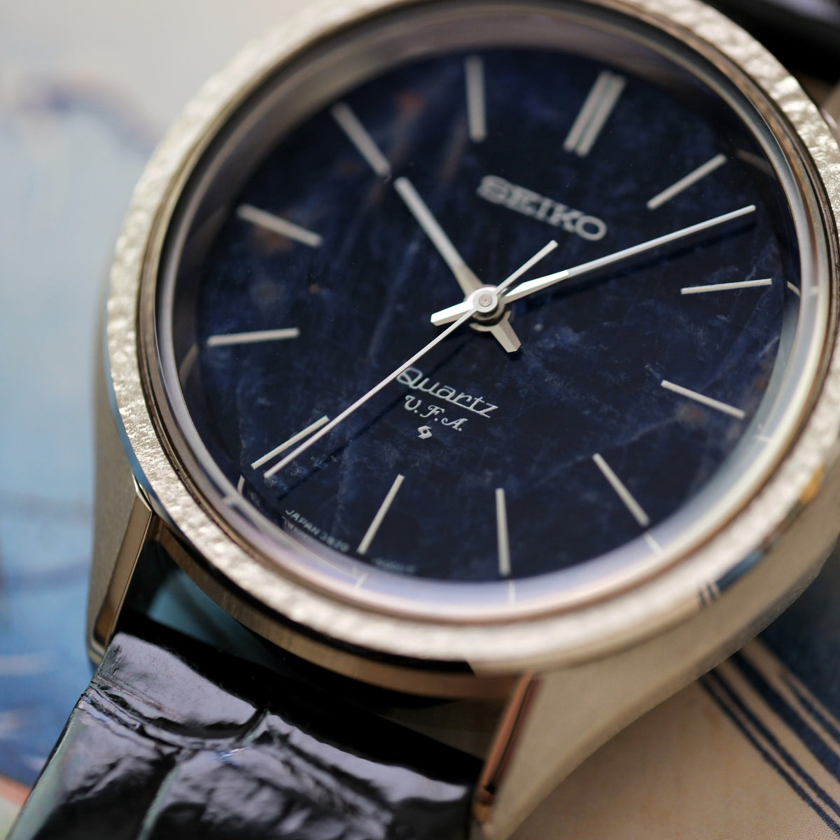 Seiko Quartz VFA 3820-6000 Sodalite