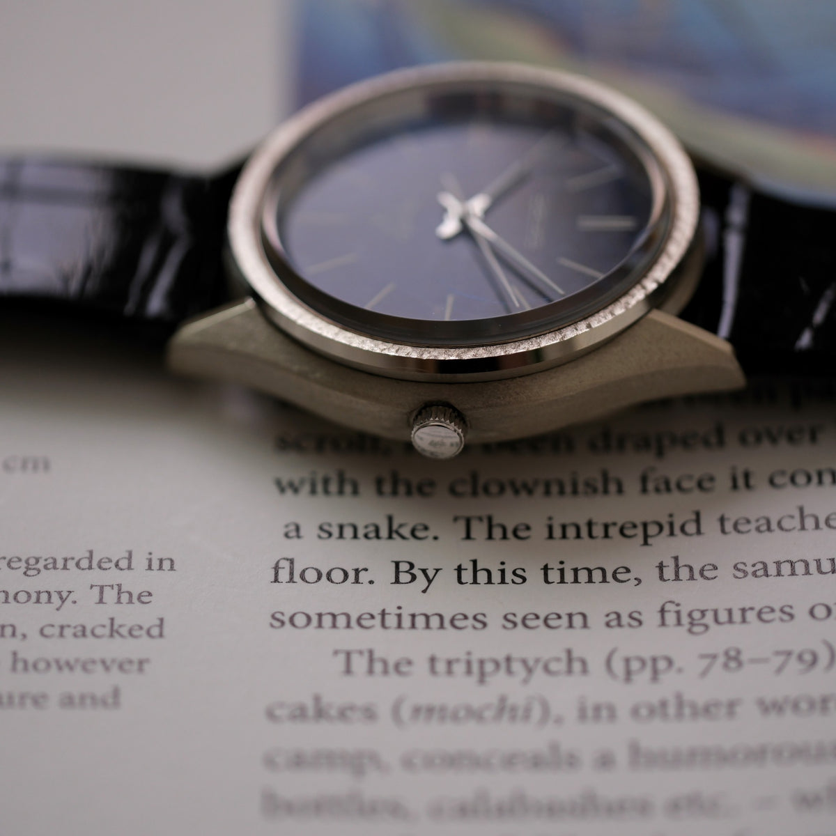 Seiko Quartz VFA 3820-6000 Sodalite