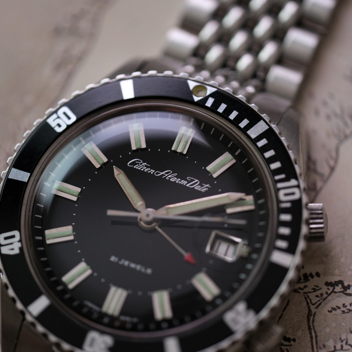 Citizen Alarm Date Diver ALDS 52902-Y