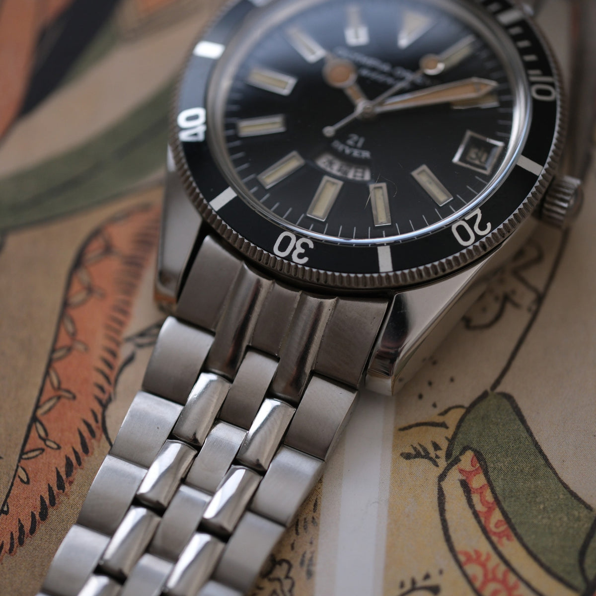 Olympia Orient Weekly 21 Diver 0-19639A