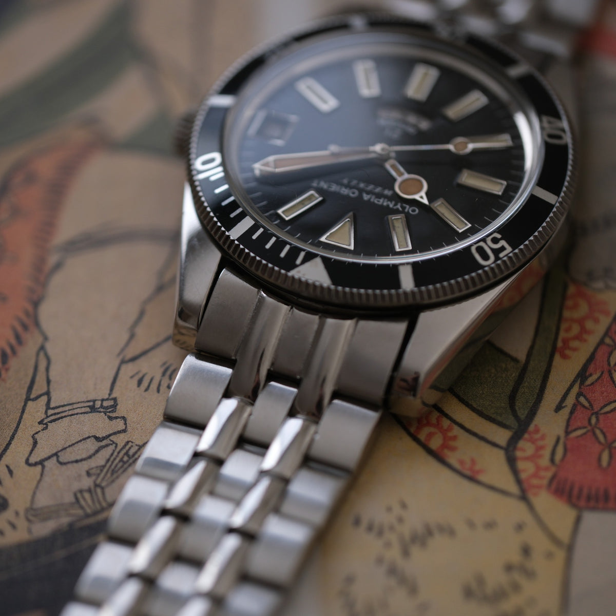 Olympia Orient Weekly 21 Diver 0-19639A