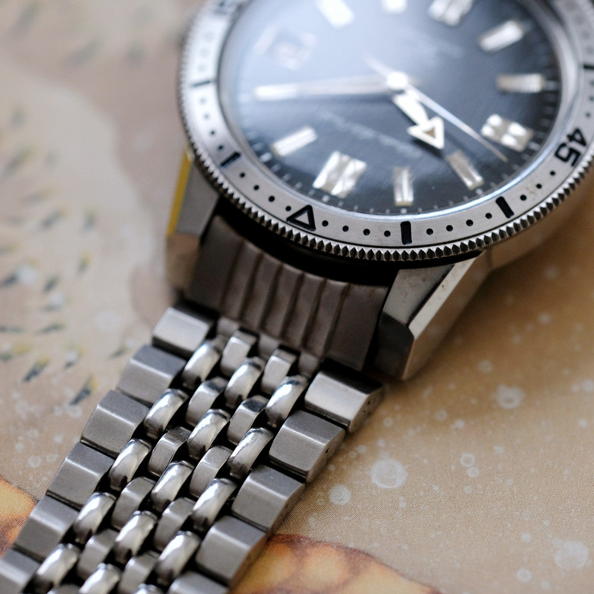 Calendar Auto Orient Diver T-19735A