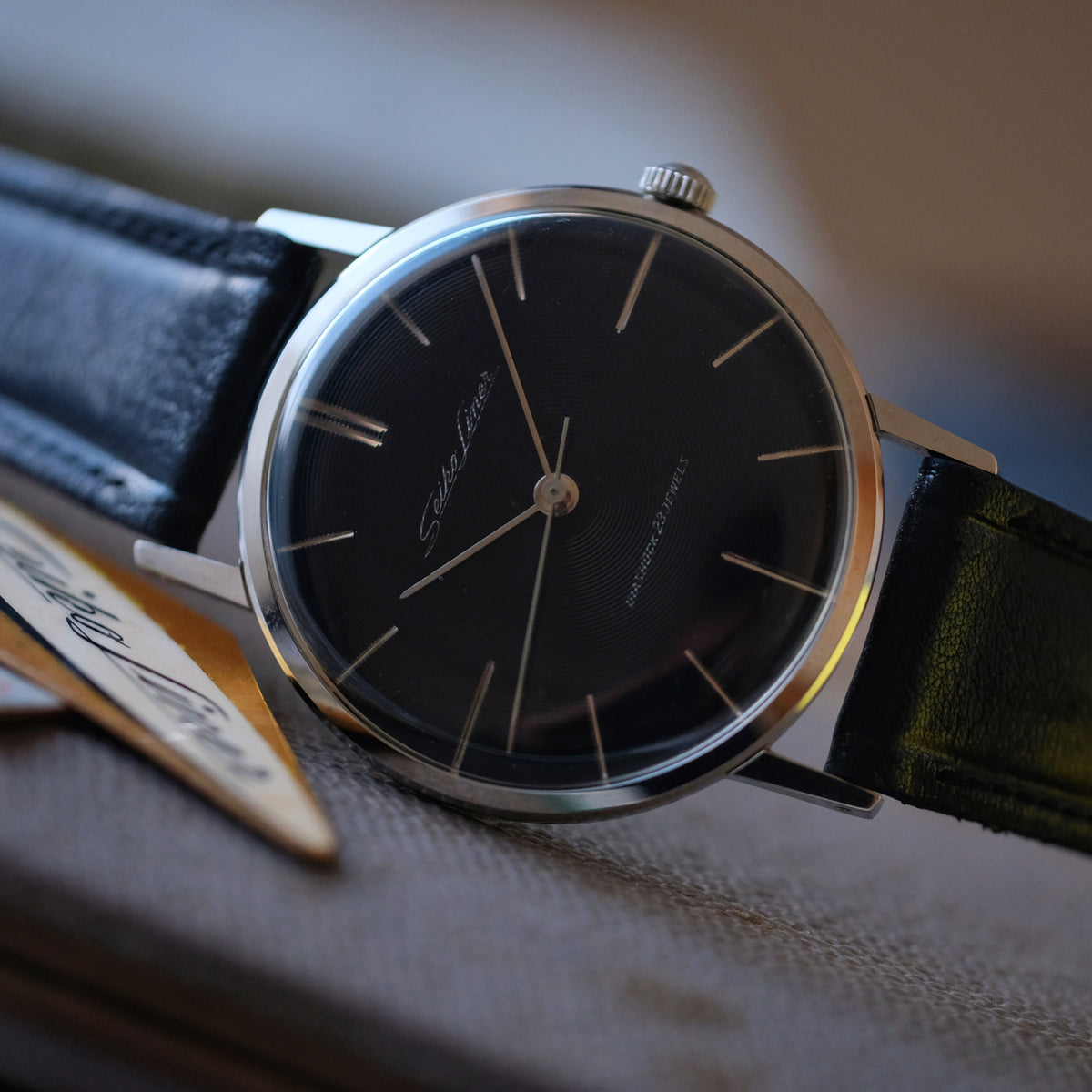 Seiko Liner J14069 Vinyl Record dial