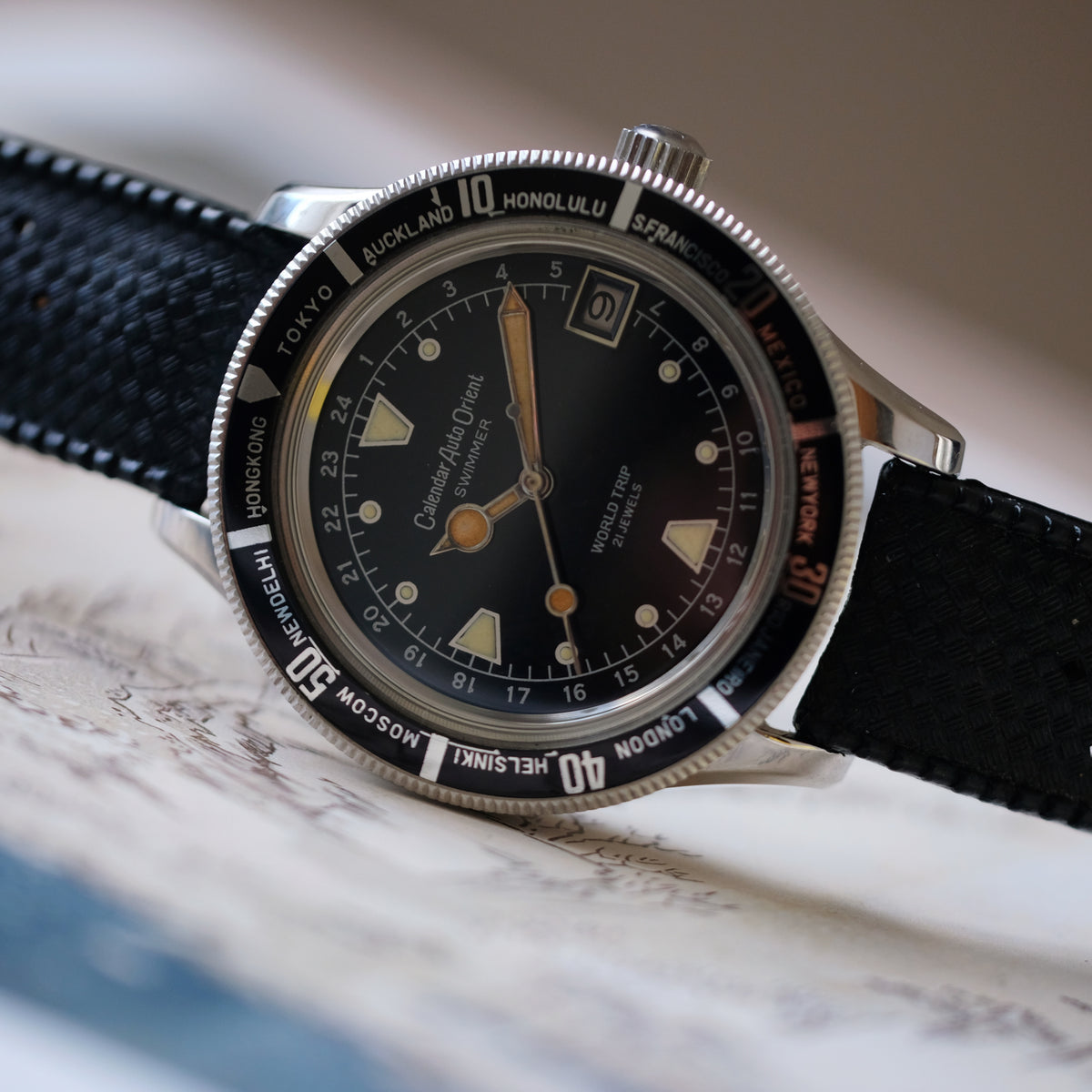 Calendar Auto Orient World Trip O-19762A