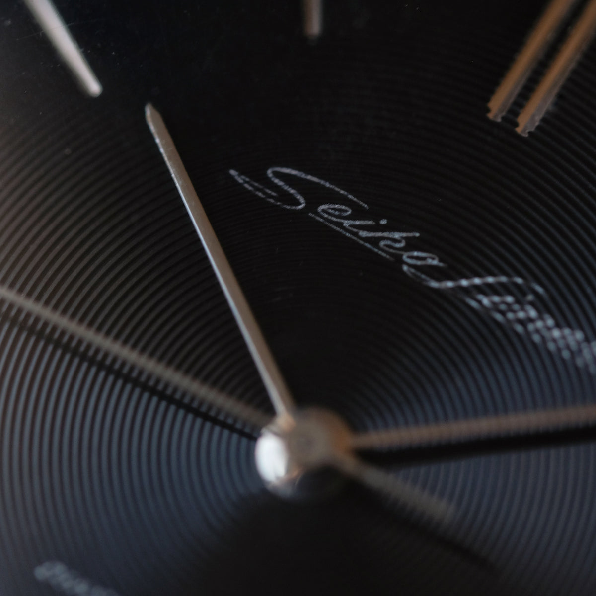 Seiko Liner J14069 Vinyl Record dial