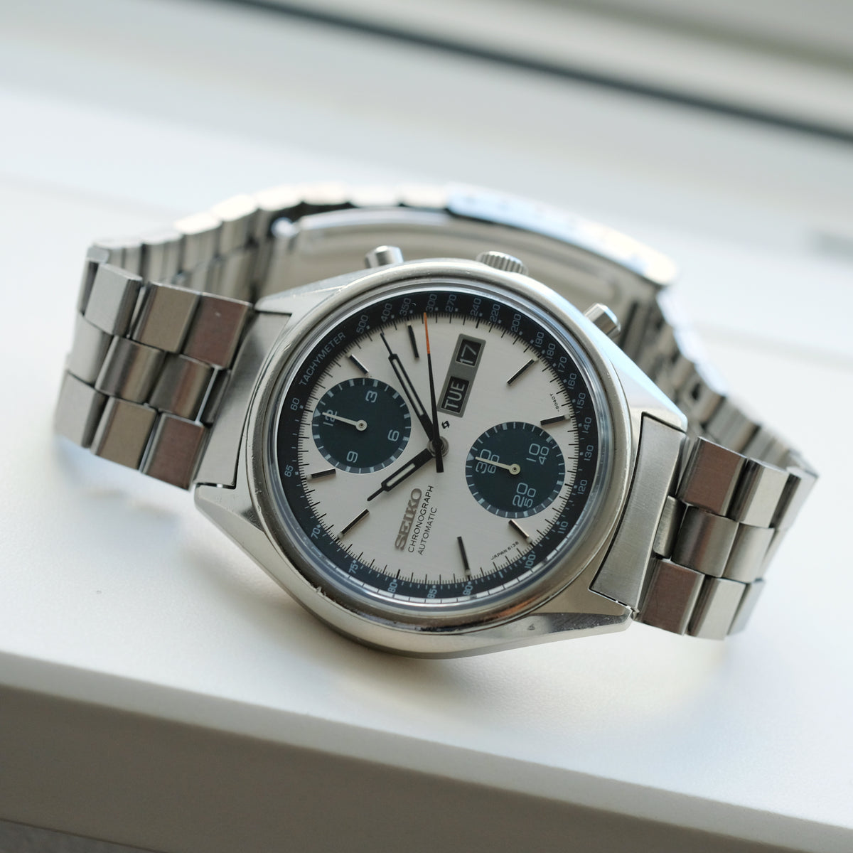 Seiko Chronograph Panda 6138-8020